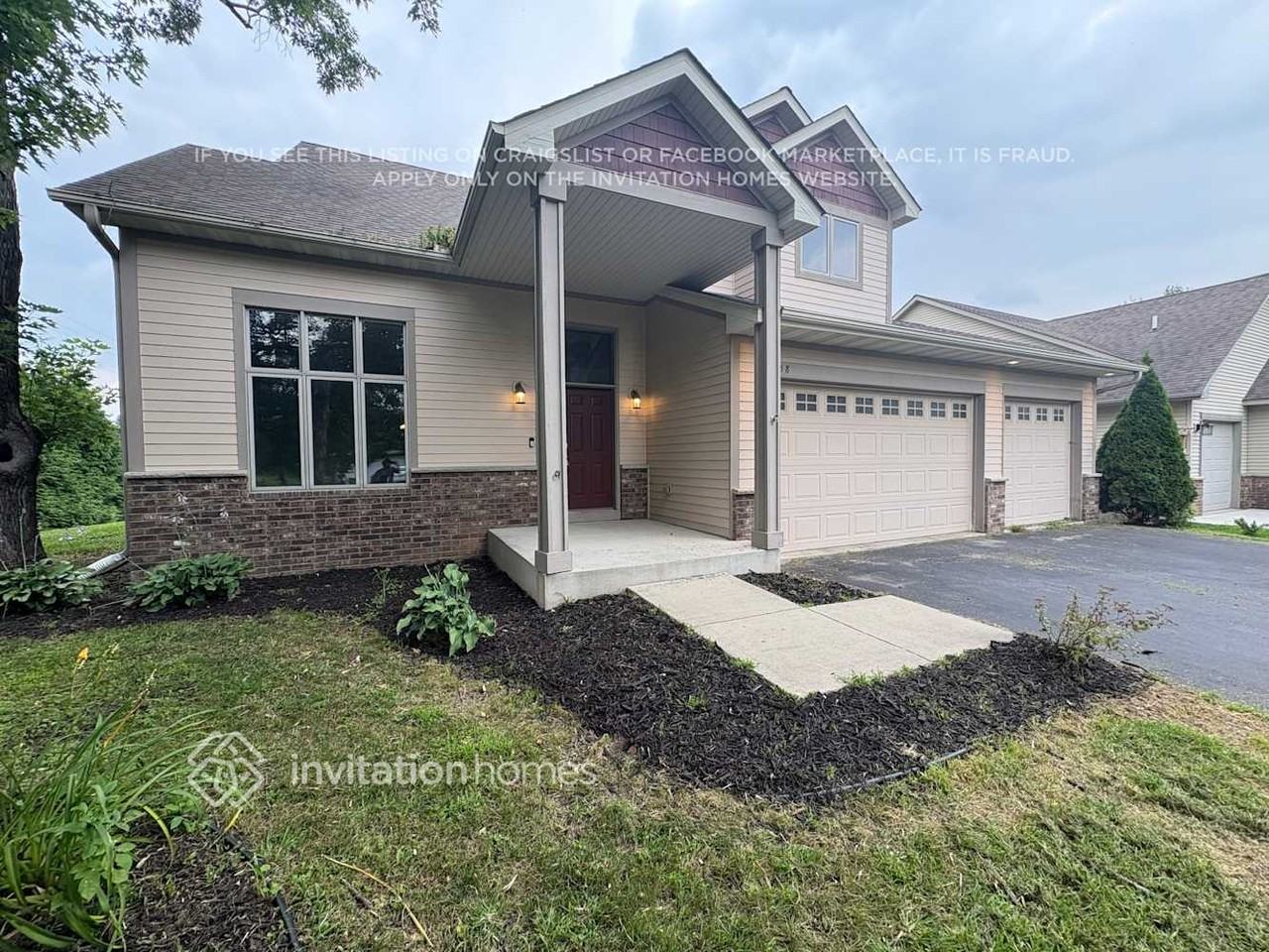 7058 147th St W - Photo 2 of 26