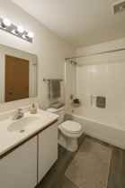880 886/894 Regent Dr - Photo 1 of 1