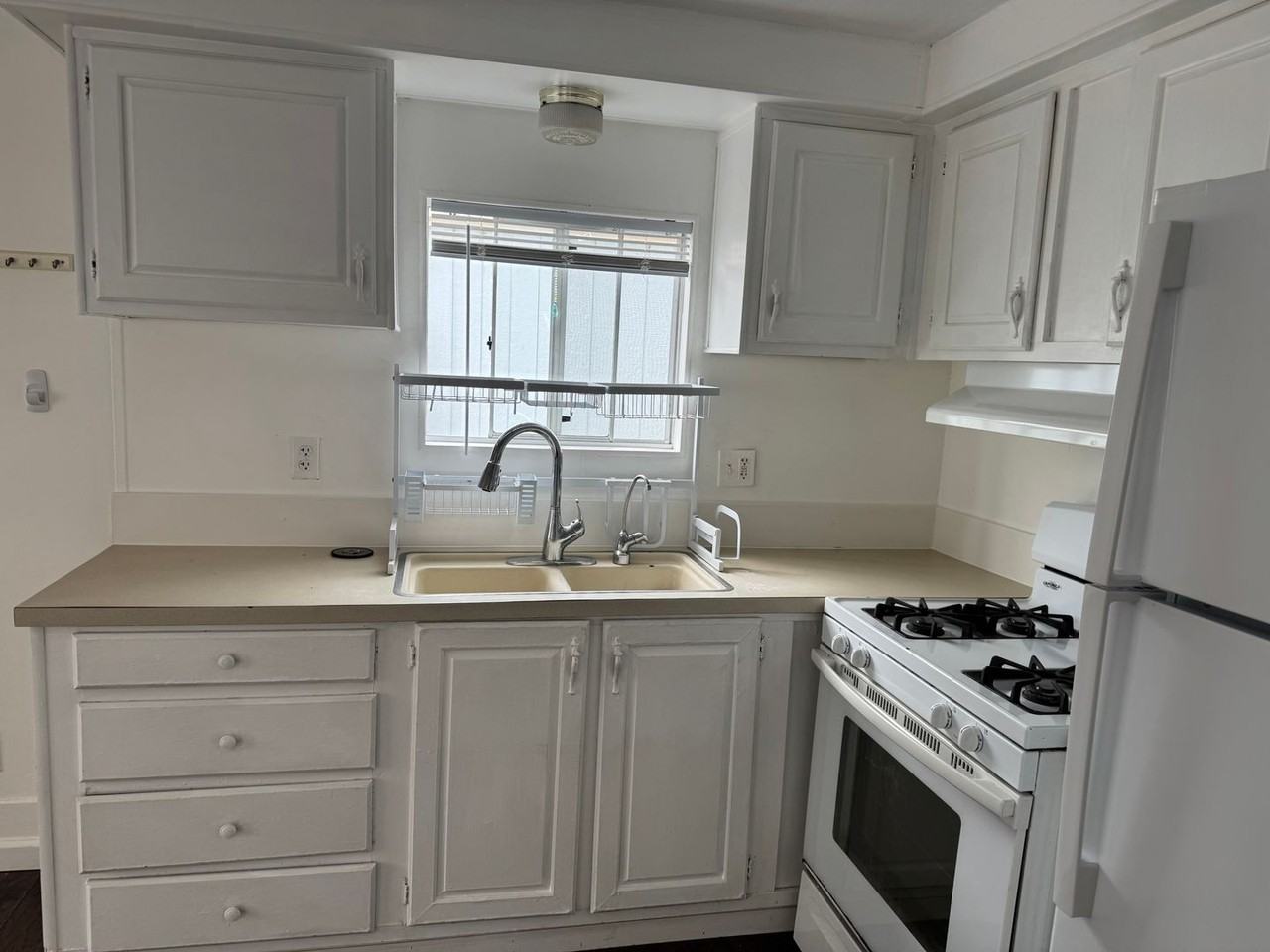 Ocean View MHP - Photo 5 of 27