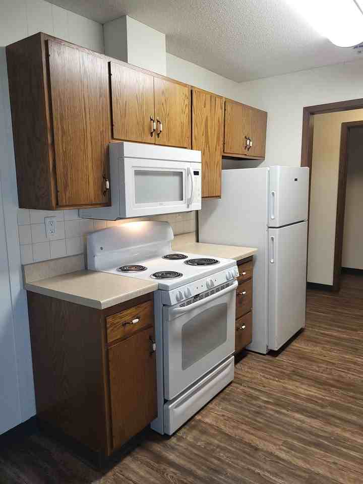 Tea Leaf Apartments - Photo 3 of 25