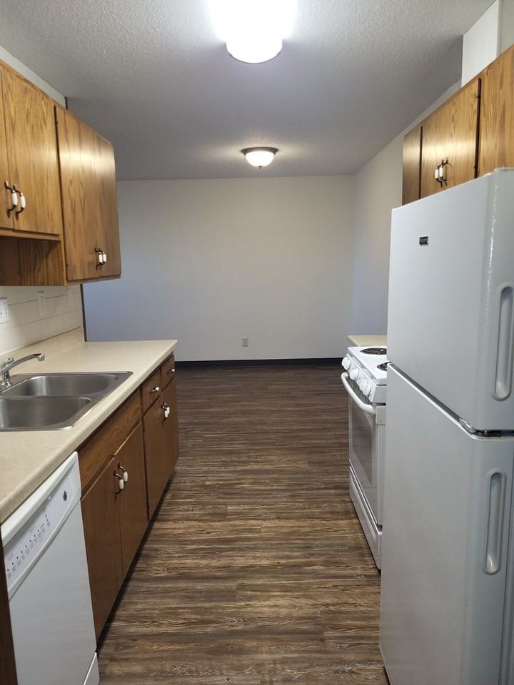 Tea Leaf Apartments - Photo 4 of 25