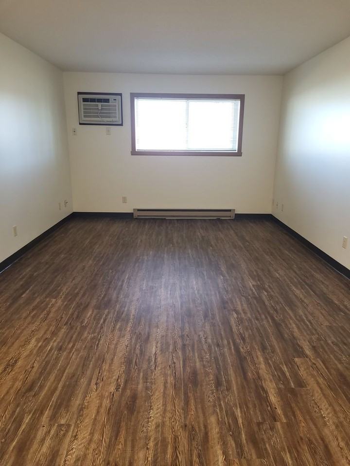 Tea Leaf Apartments - Photo 6 of 25