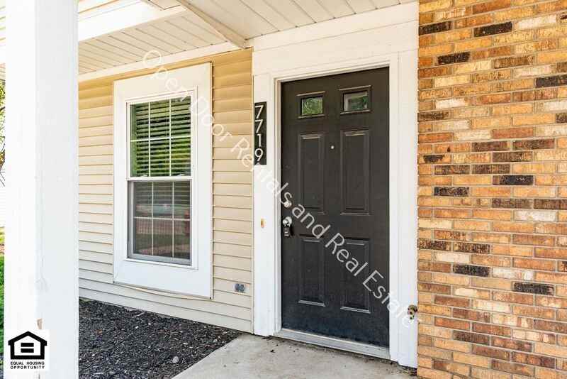 7719 E State Blvd - Photo 2 of 18