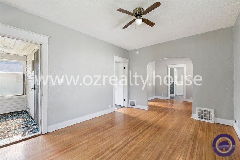 1763 Georgia Ave - Photo 4 of 19