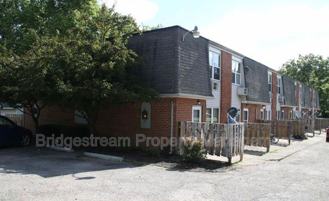 1490 S Burnett Rd #O - Photo 1 of 1