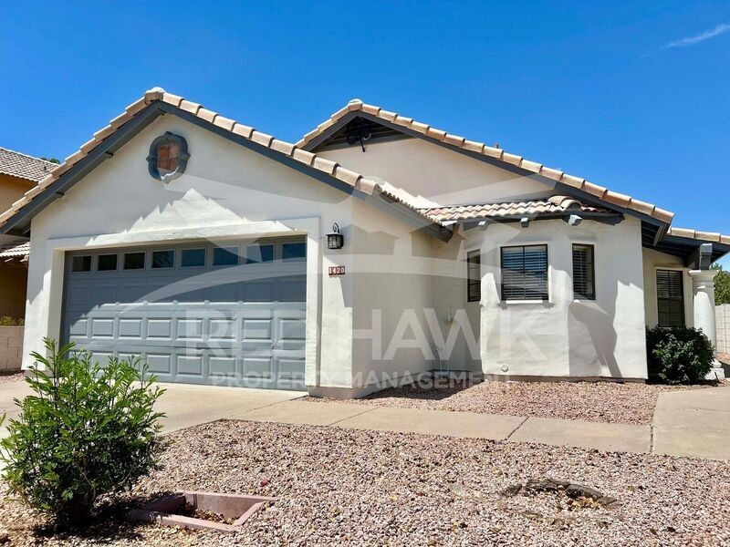 1420 E Rosemonte Dr - Photo 2 of 23