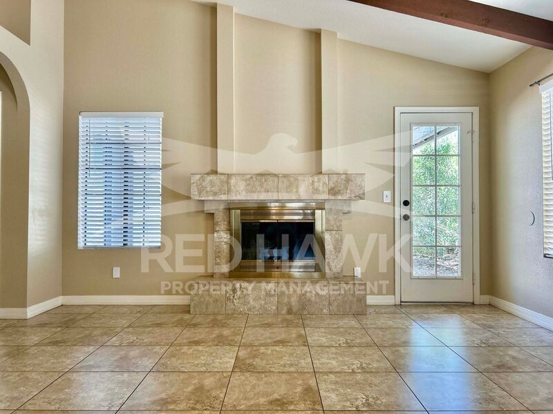 1420 E Rosemonte Dr - Photo 5 of 23