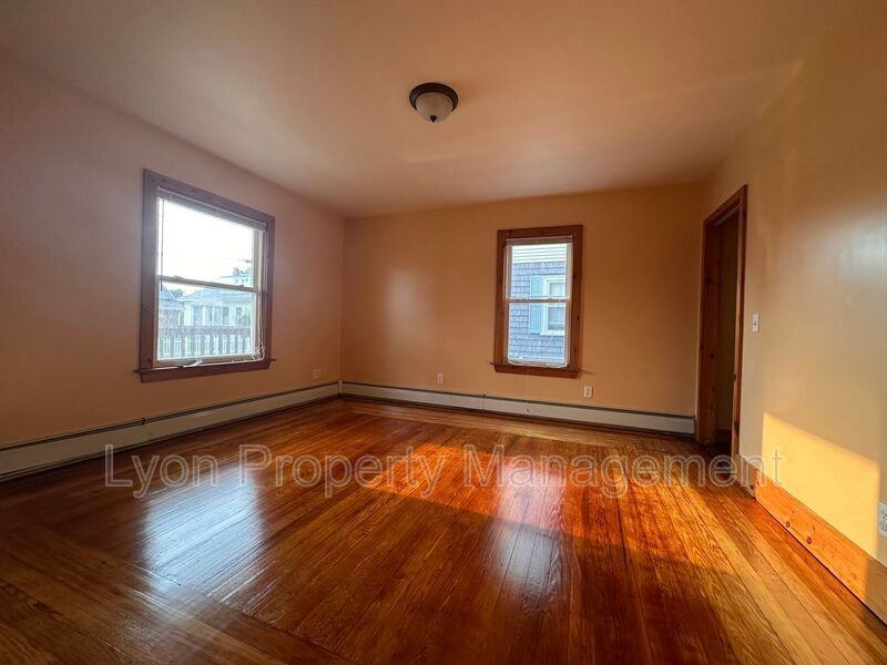 103 Cote Ave #1F - Photo 4 of 7