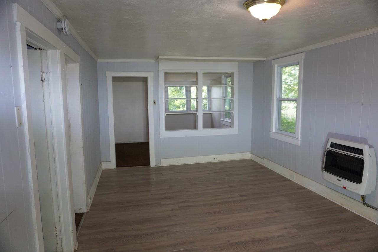 2214 Vandermast Lane - Photo 3 of 29