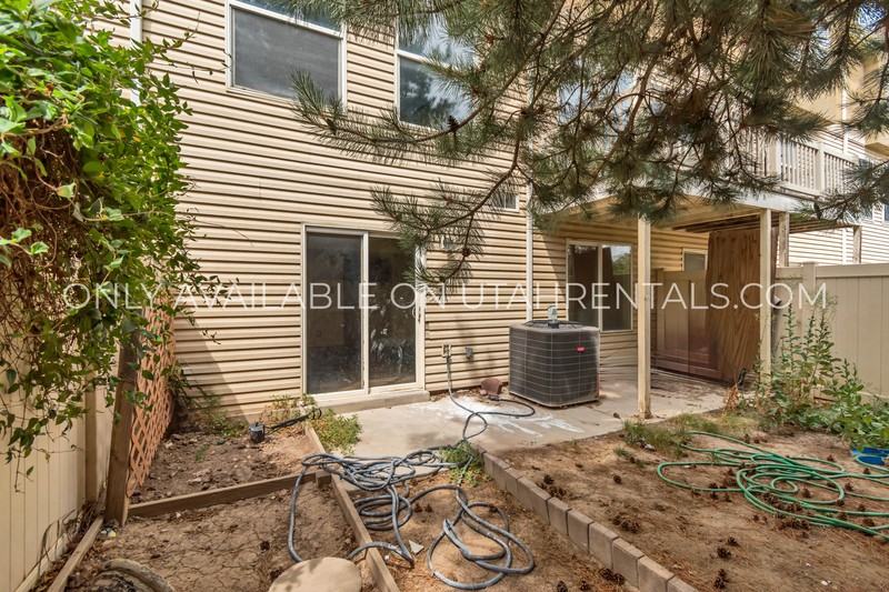 3053 N Sage Loop #3 - Photo 4 of 25