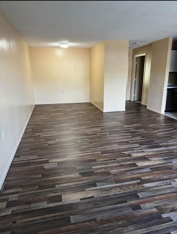 5811 Tower St - Photo 3 of 6