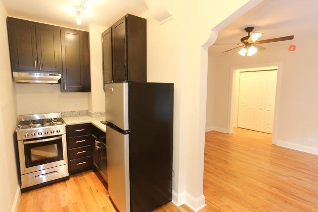 612 W Patterson Ave #409 - Photo 4 of 12