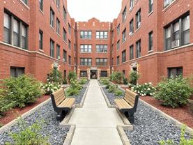 3937 N Janssen Ave #2W - Photo 1 of 1