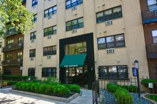 445 W Barry Ave #501 - Photo 1 of 1