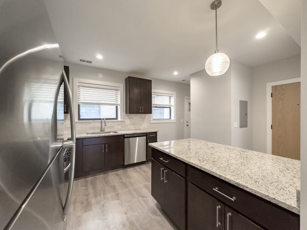 1145 Maple Ave #1 - Photo 5 of 21