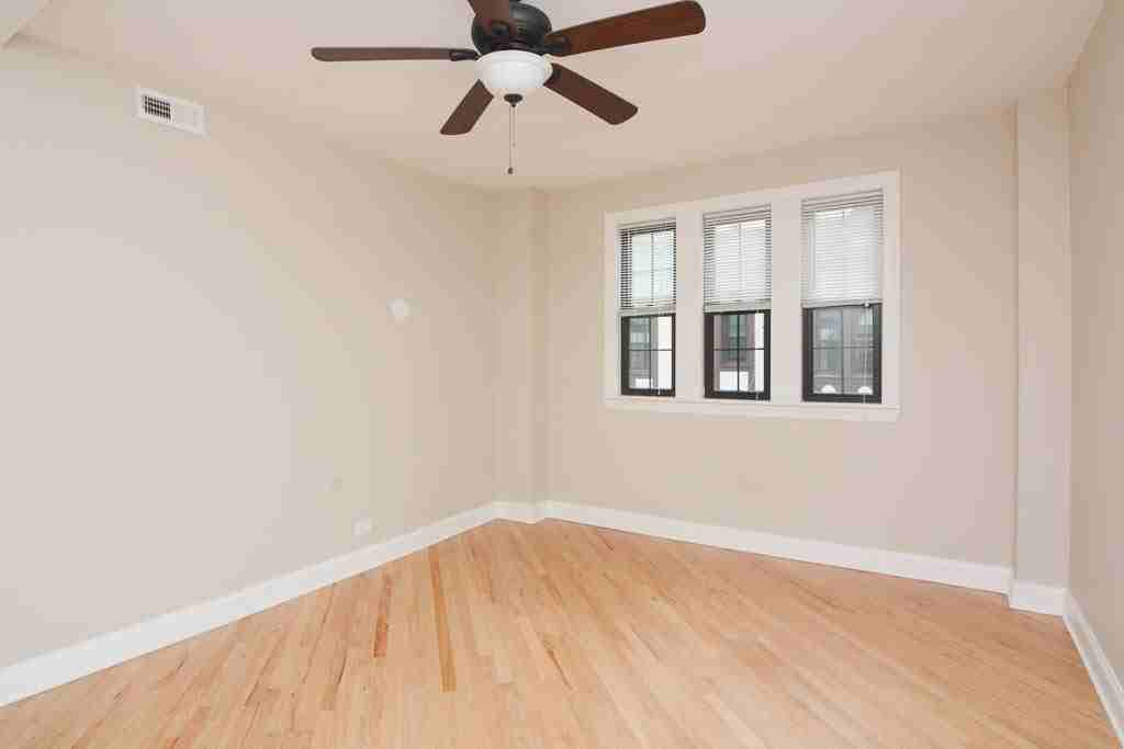 896 Green Bay Road #B17 - Photo 6 of 21