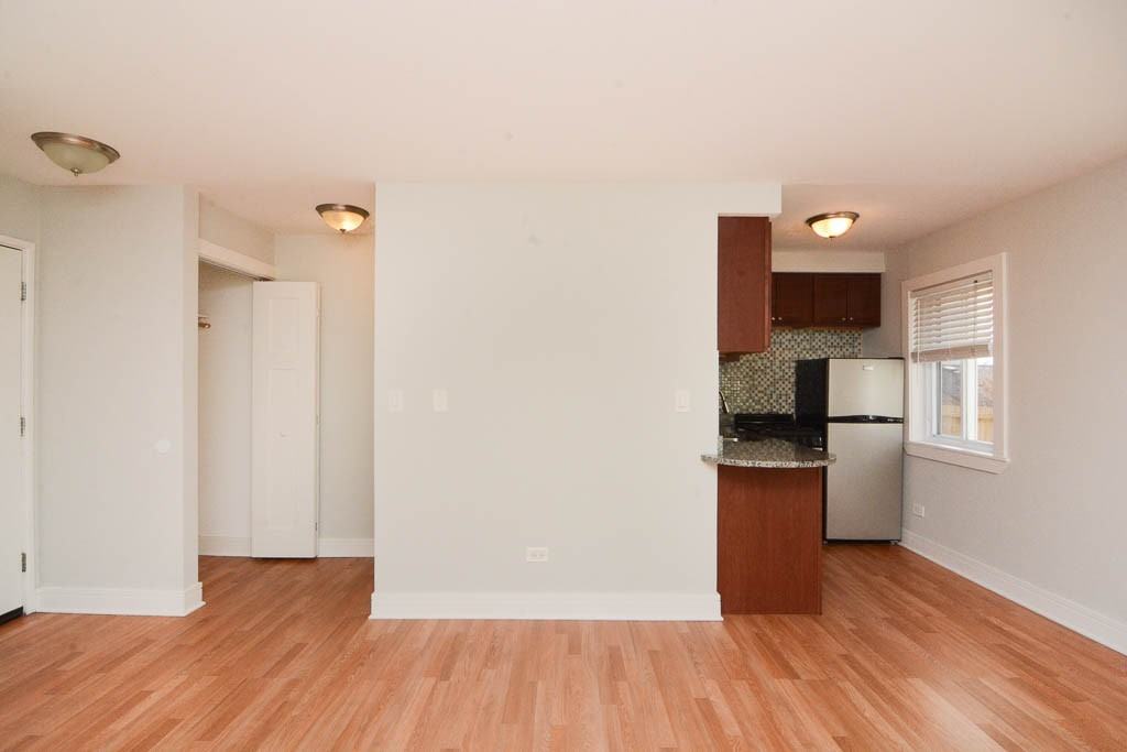 696 Elm Pl #107 - Photo 7 of 16