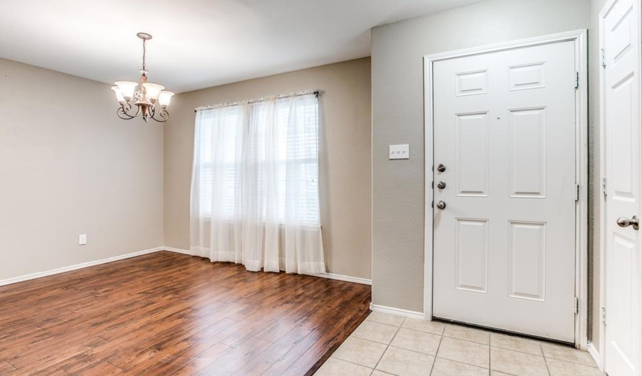 4500 Lacebark Ln - Photo 2 of 12