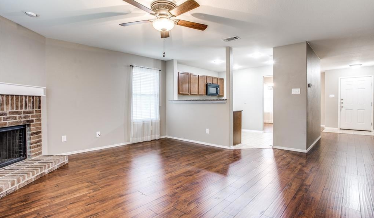 4500 Lacebark Ln - Photo 4 of 12