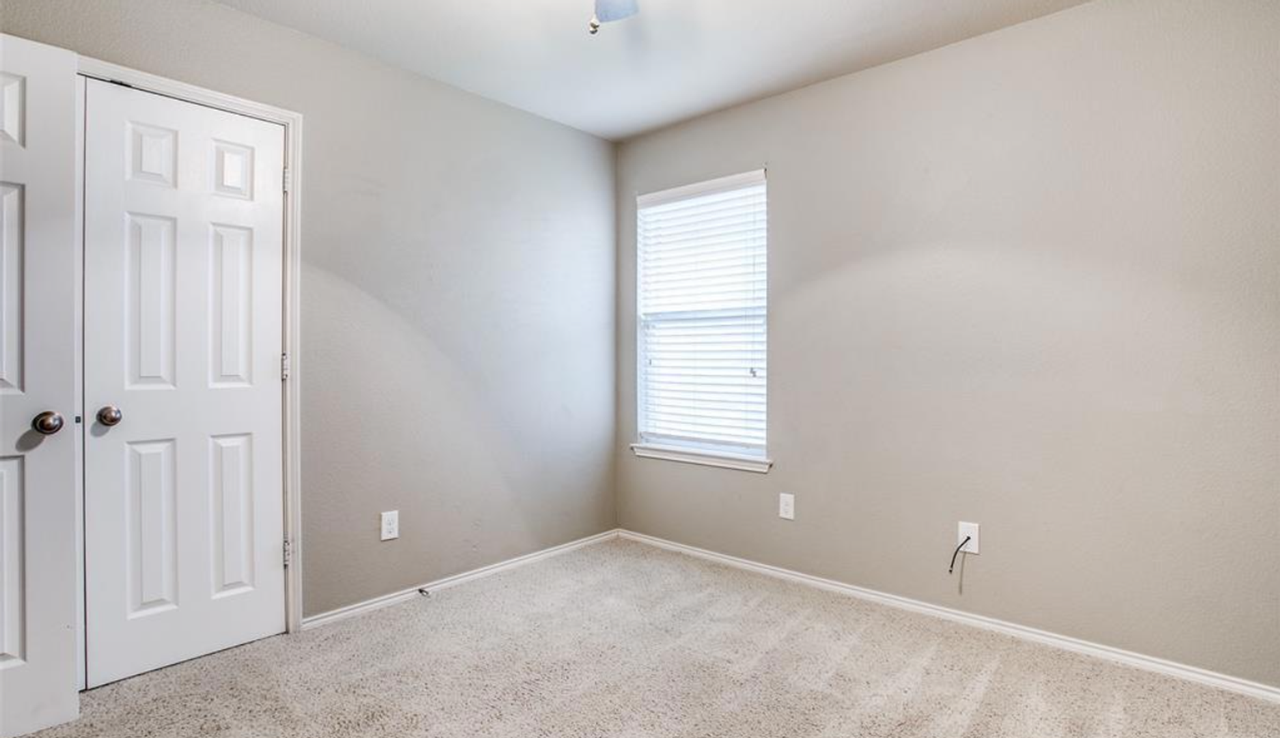 4500 Lacebark Ln - Photo 7 of 12