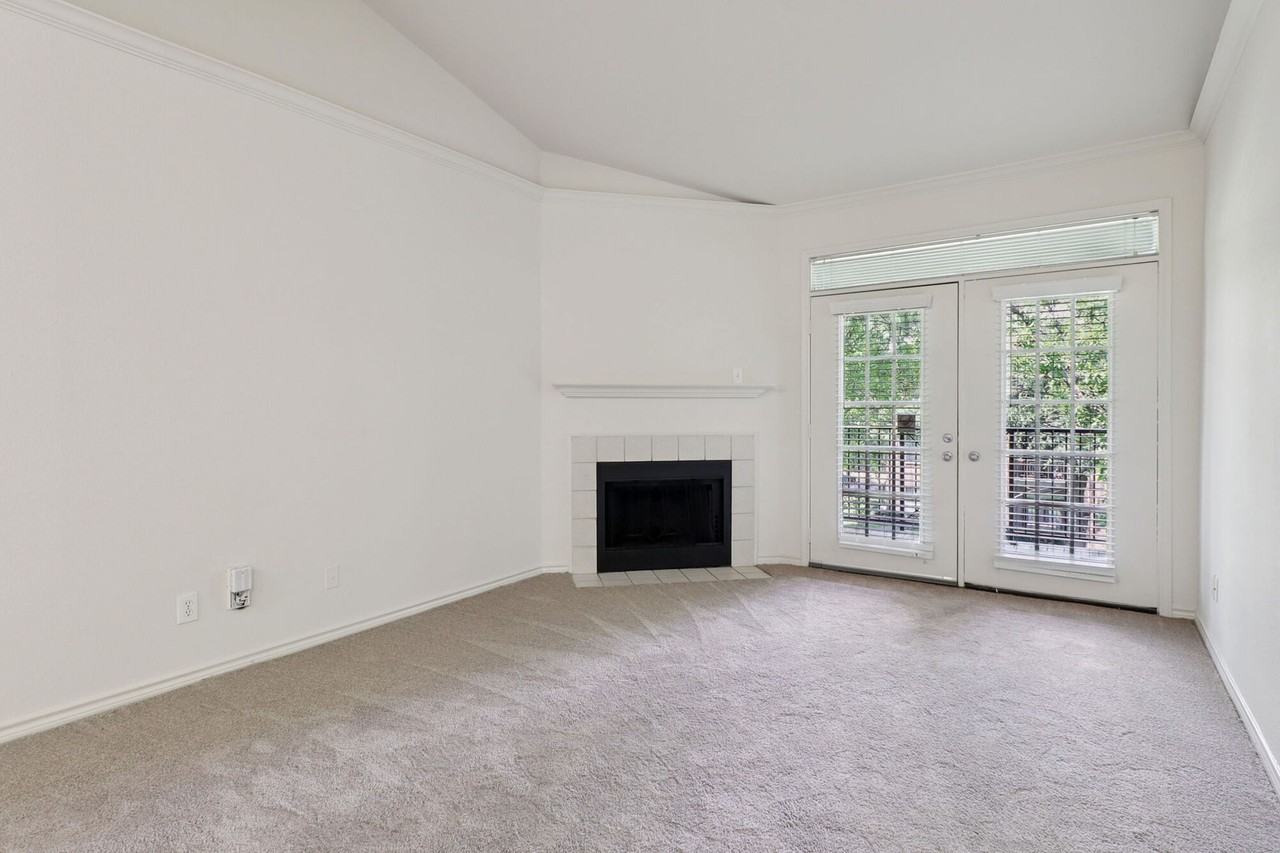 Oaks Hackberry Creek - Photo 6 of 28