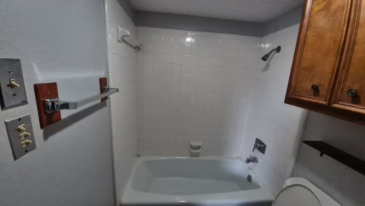 14307 Indian Woods - Photo 2 of 28