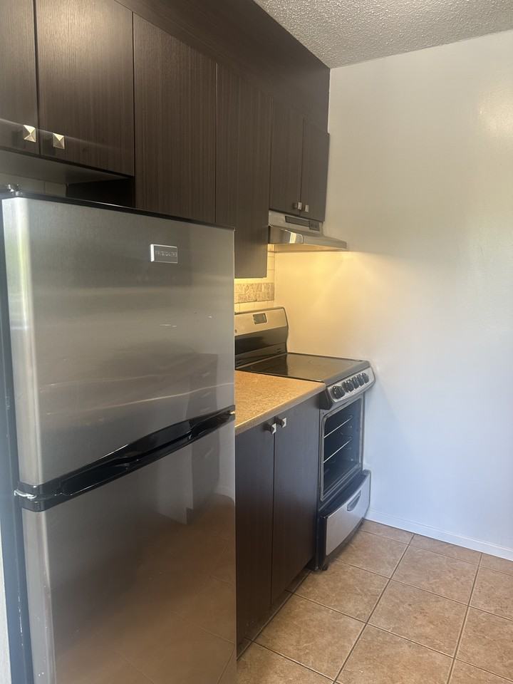 50 Rue Cormier #809 - Photo 3 of 8