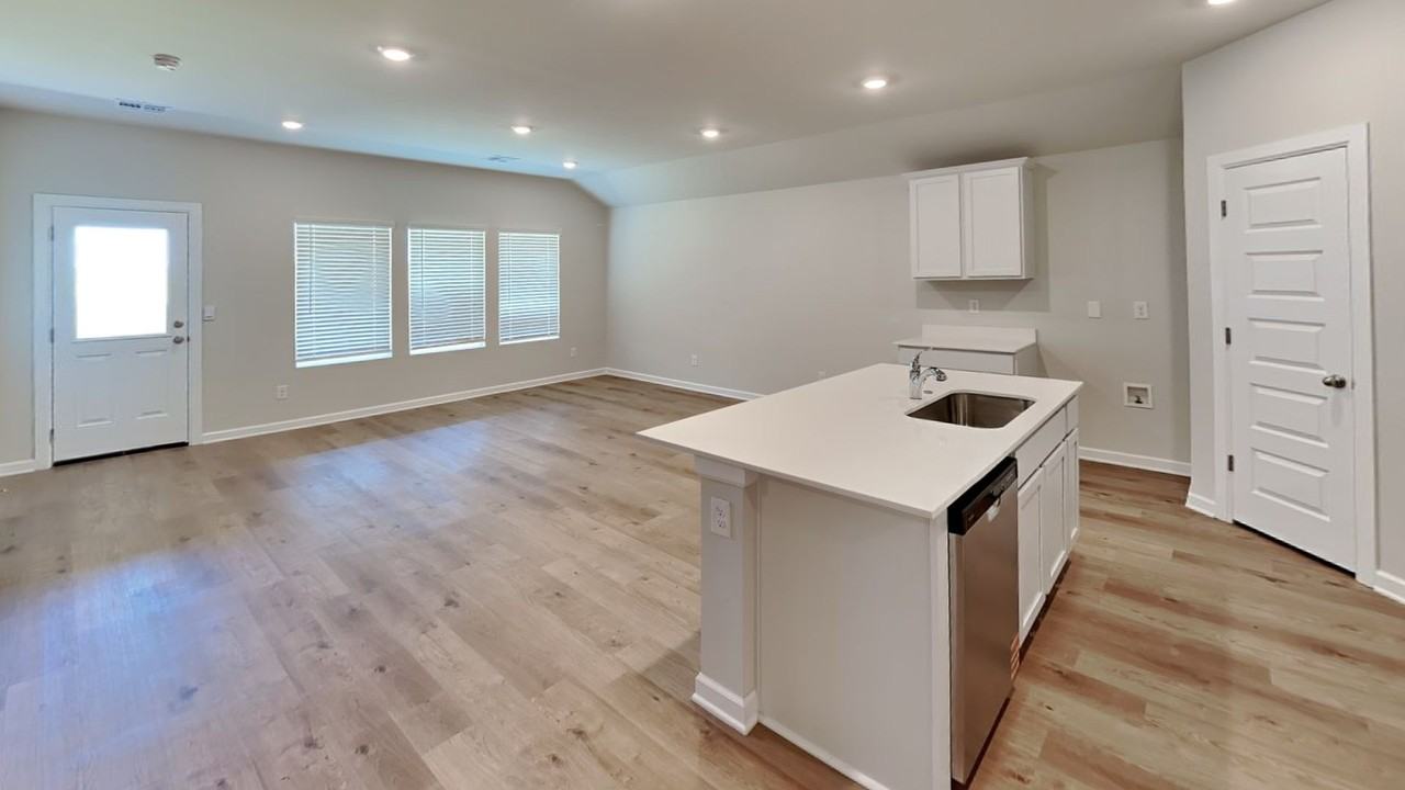 2904 Casey Dr - Photo 4 of 21