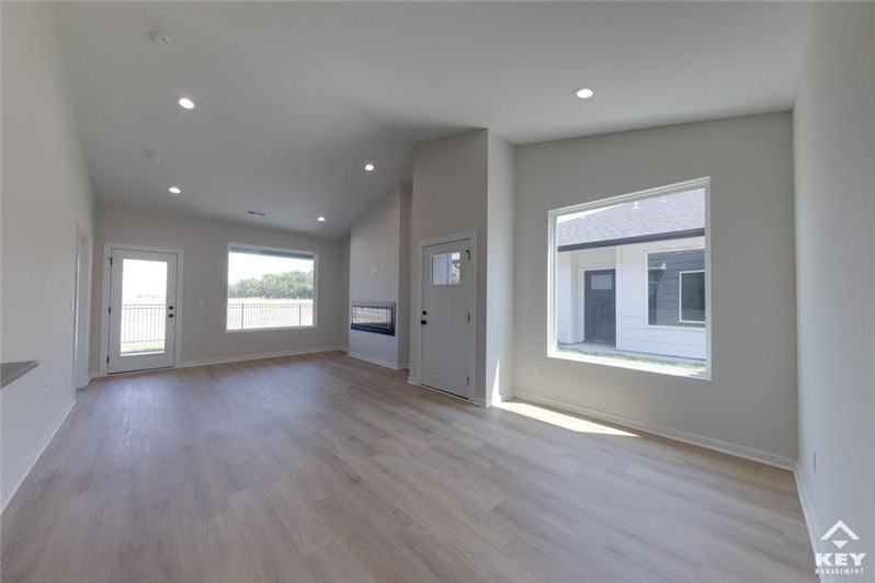 5458 N Briskbay Ct - Photo 7 of 26