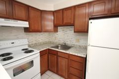 SANDY CREEK APARTMENTS -- 007 - Photo 1 of 1