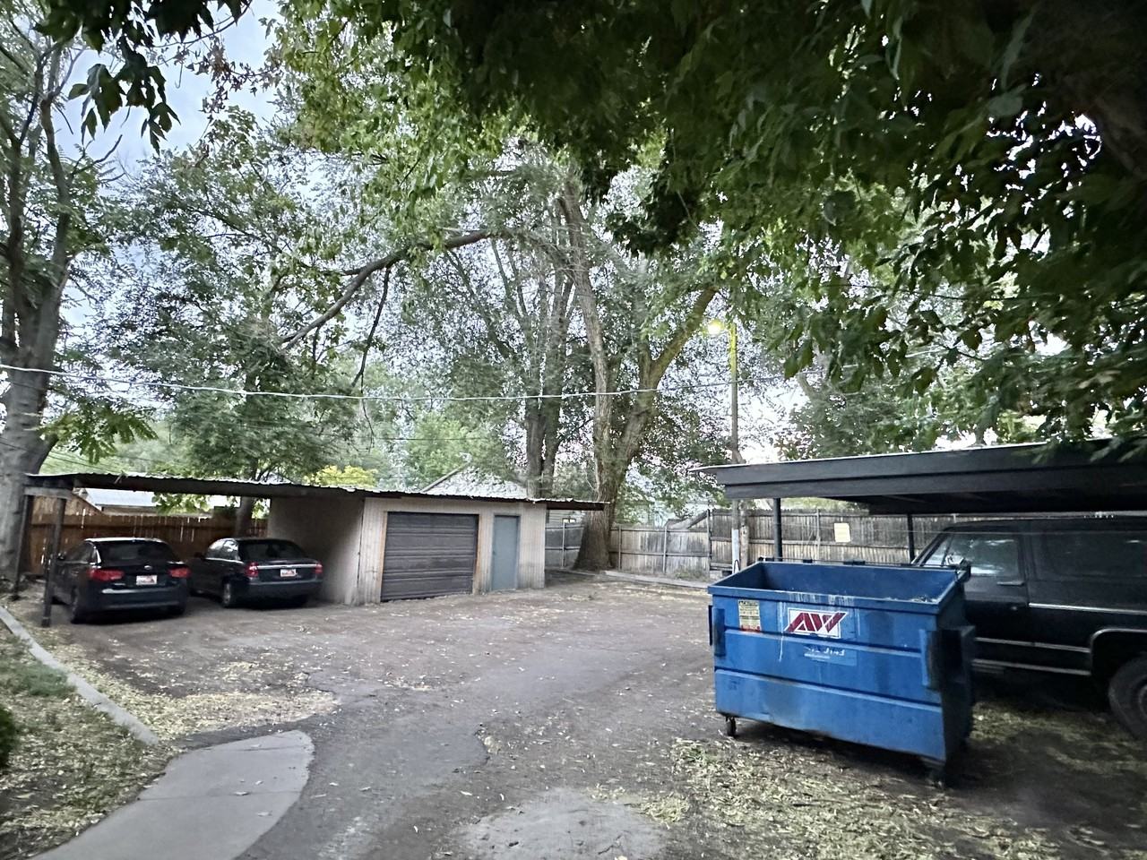 2175 South 300 East - Photo 4 of 17