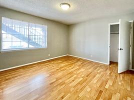 featured image of 3904 Englewood Cir