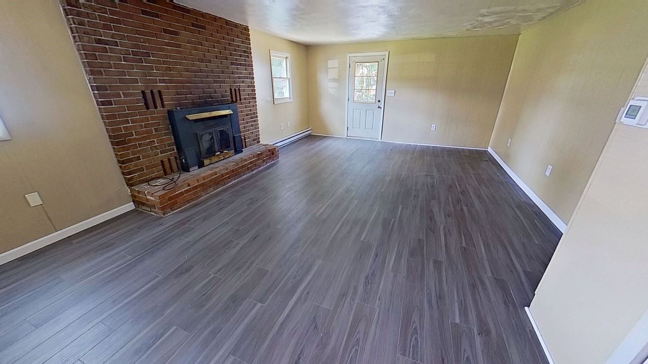 648 Broadway #E - Photo 2 of 13