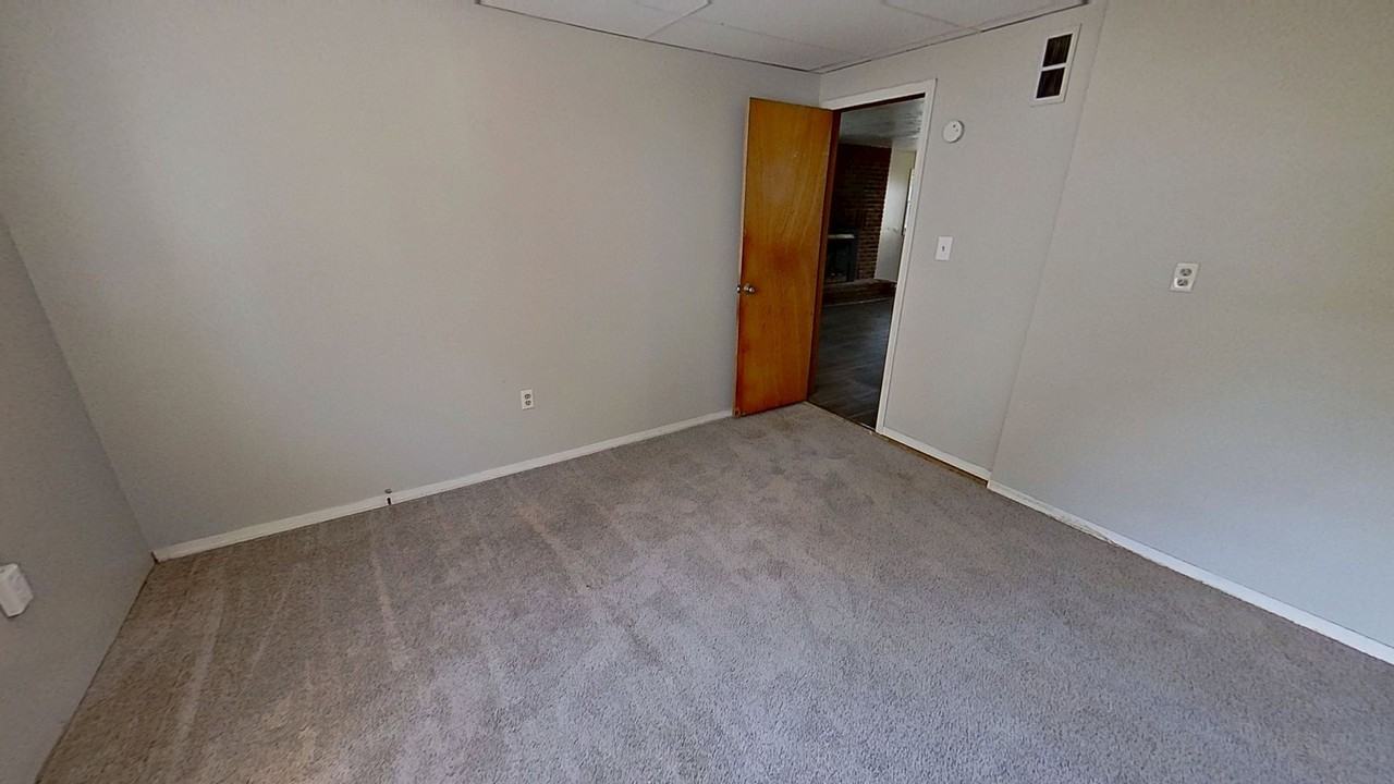 648 Broadway #E - Photo 6 of 13
