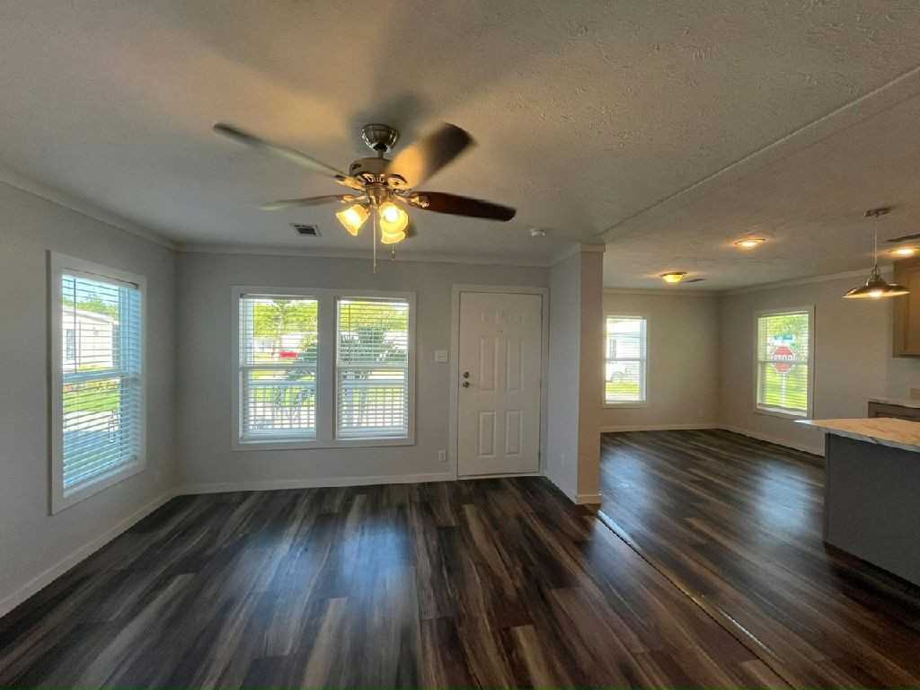 427 Mongoose Ln #427 - Photo 3 of 37