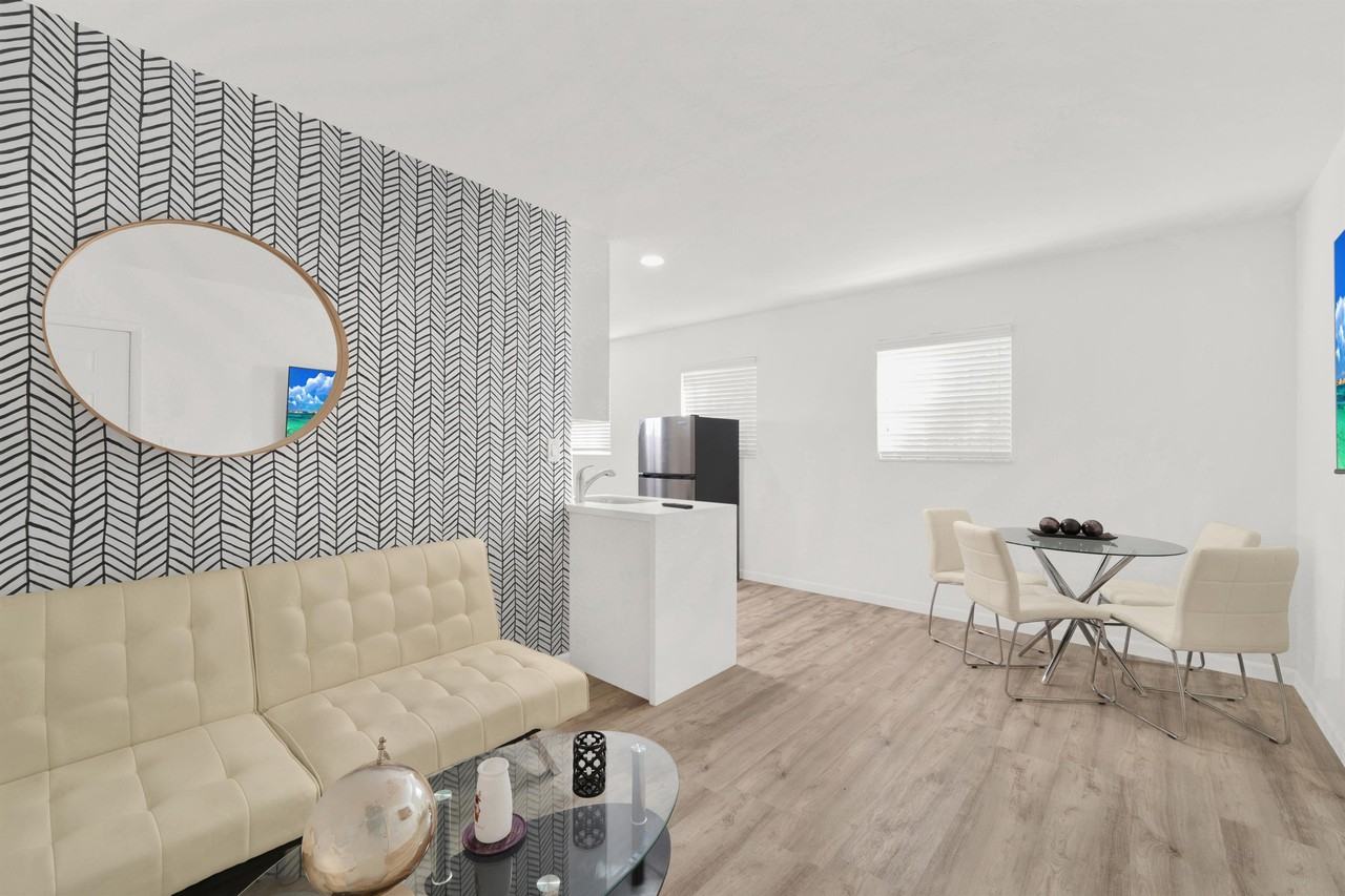 7 Salamanca Ave. - Photo 2 of 12