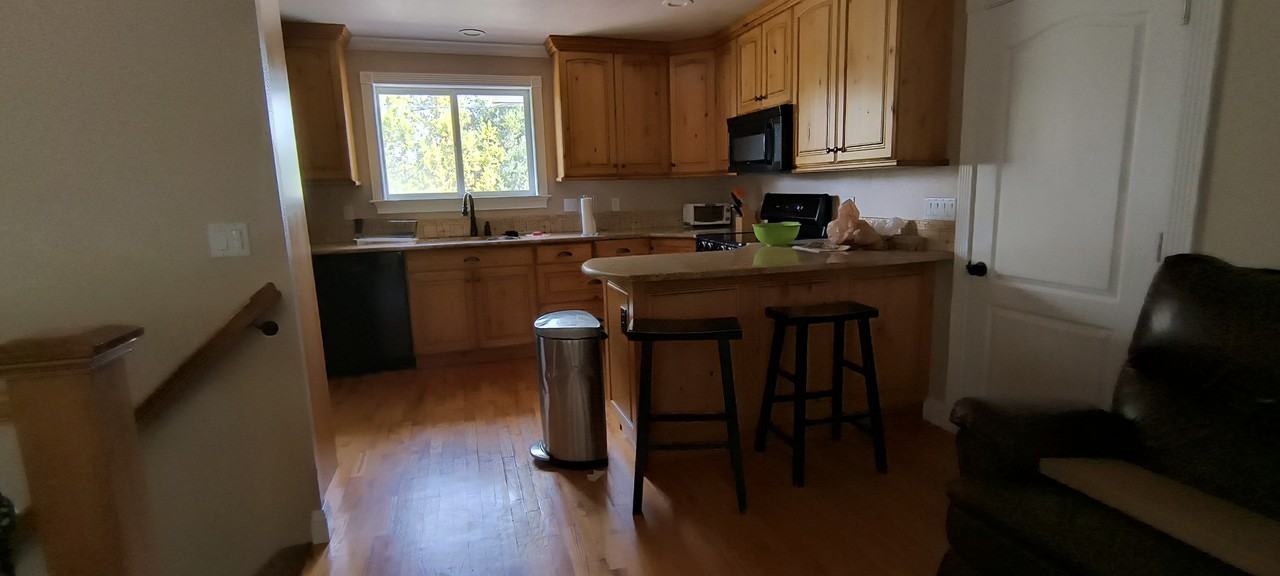 1250 South Pinewood Way - Photo 2 of 20