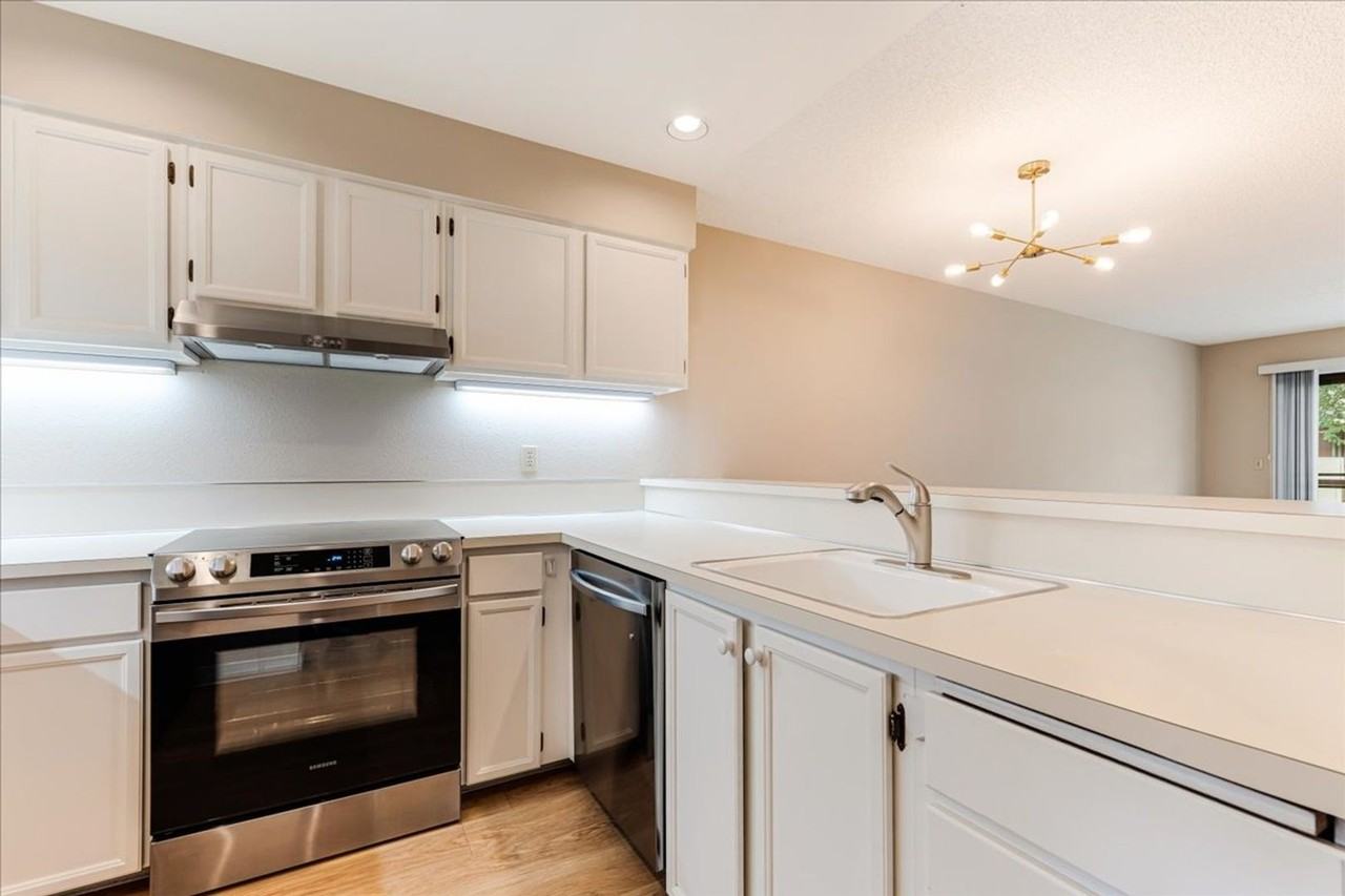 5150 S Landing Dr #205B2 - Photo 3 of 21