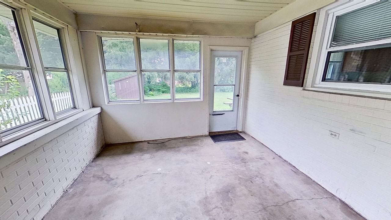 711 Haines Rd - Photo 2 of 23