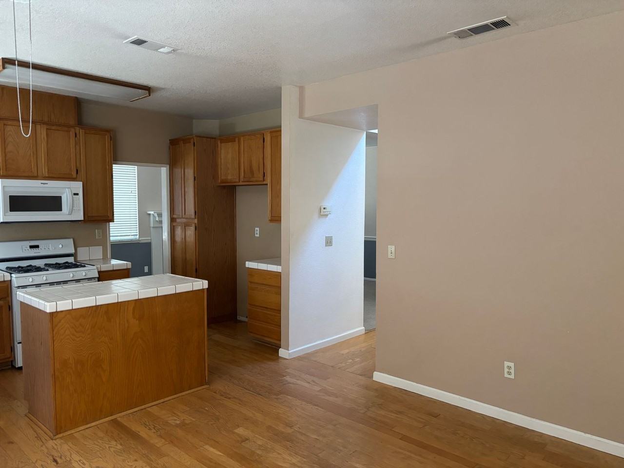 8972 Beryl Creek Way - Photo 7 of 20