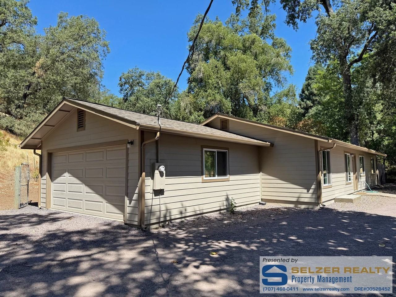 2052 Mcnab Ranch Rd - Photo 2 of 19