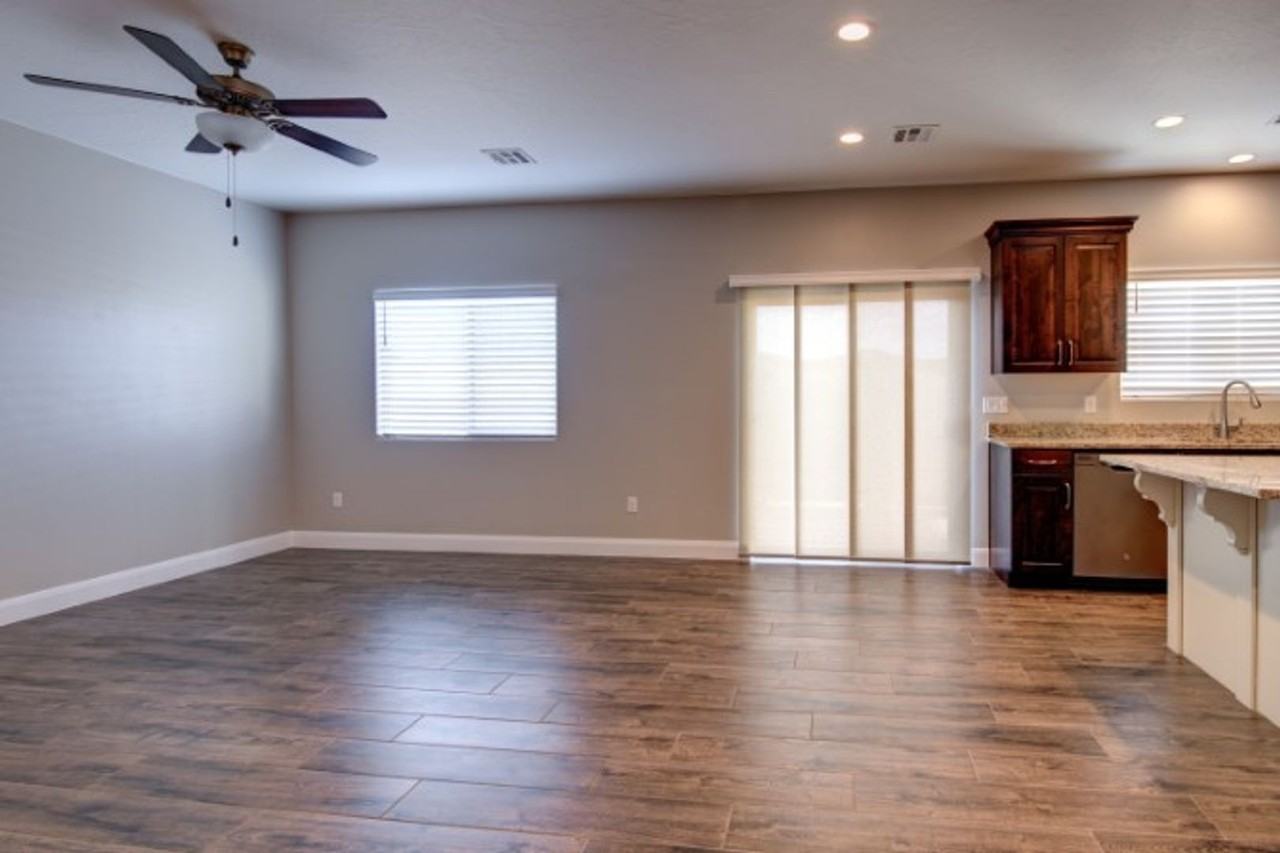 1549 Northfield Rd #60 - Photo 4 of 14