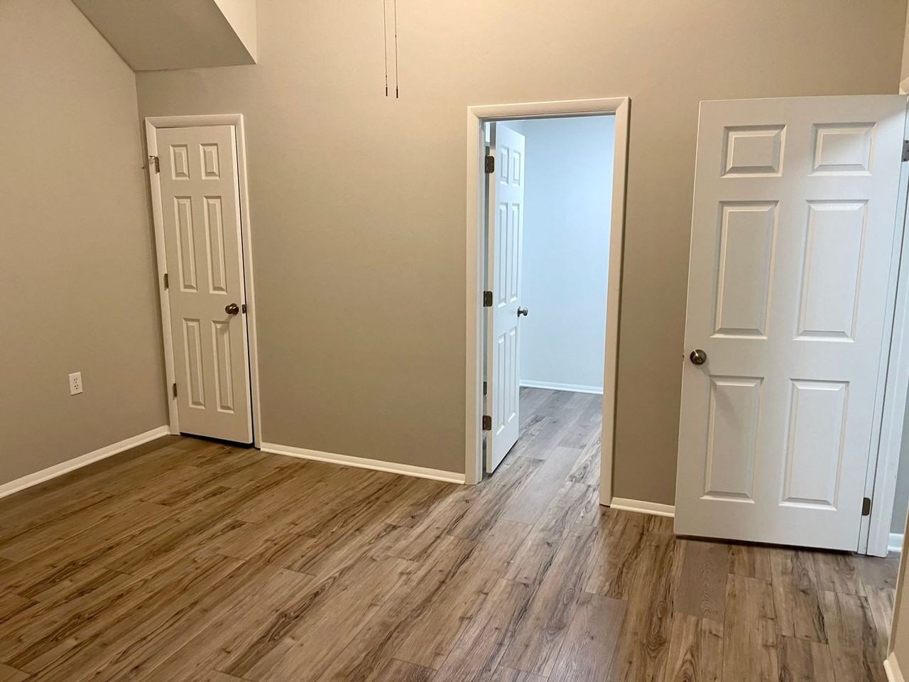 613 Nutmeg St - Photo 3 of 22