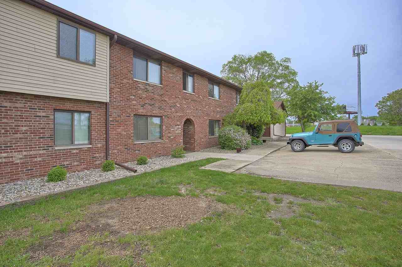 1101 Clifford Drive - Photo 2 of 26