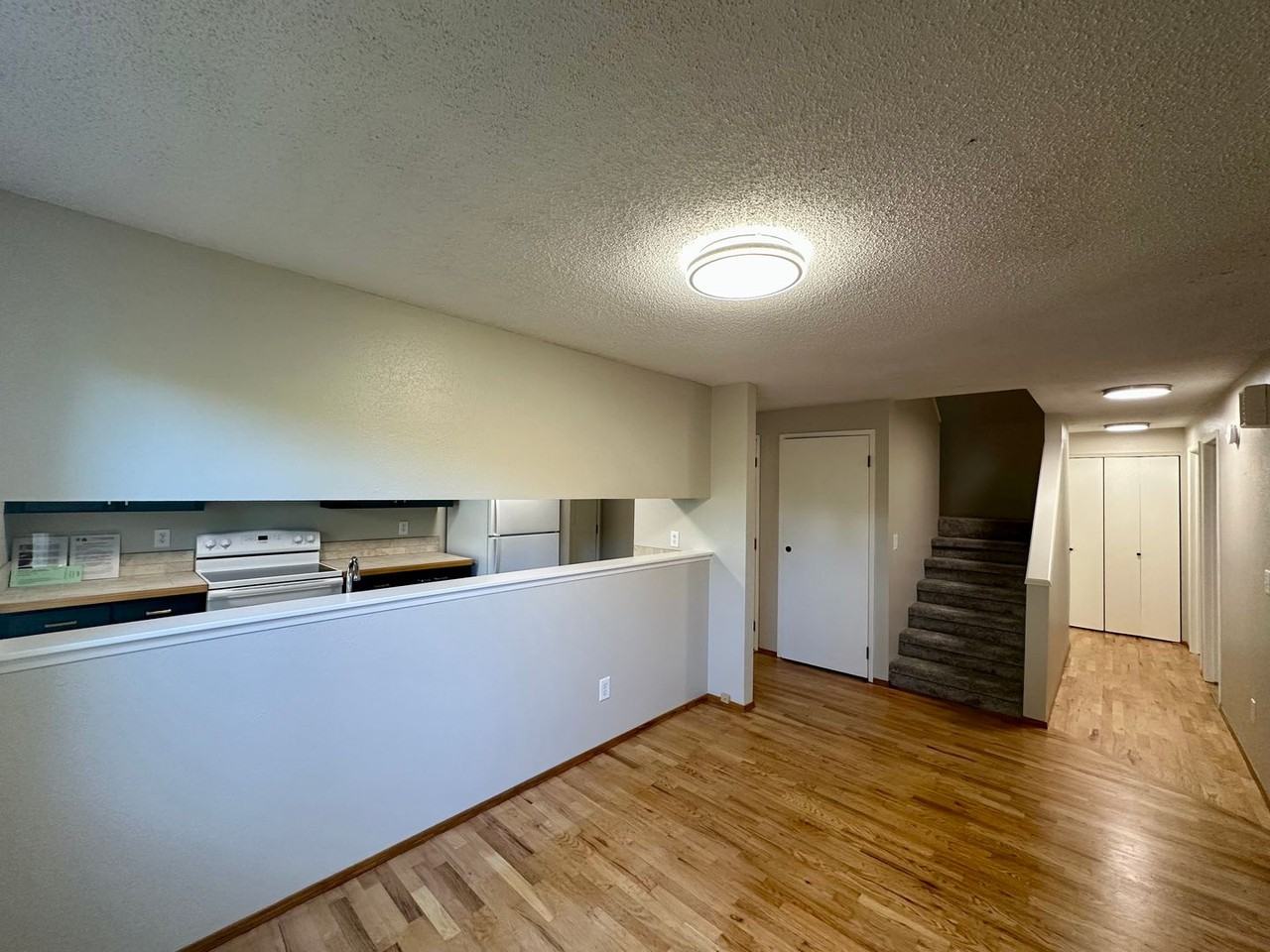 1702 34th St - Photo 6 of 16