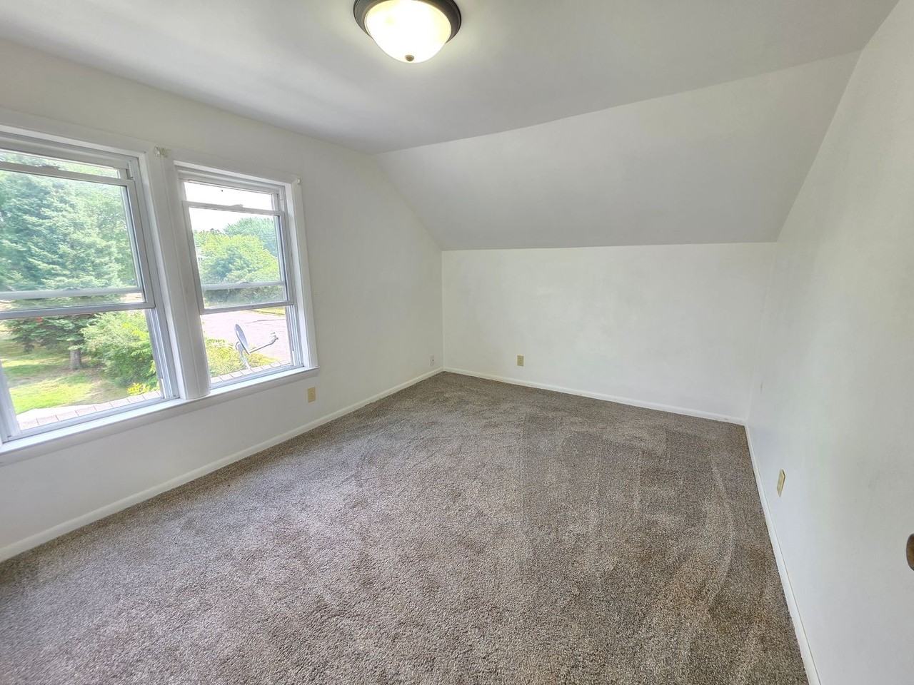 210 12th St N - Photo 2 of 15