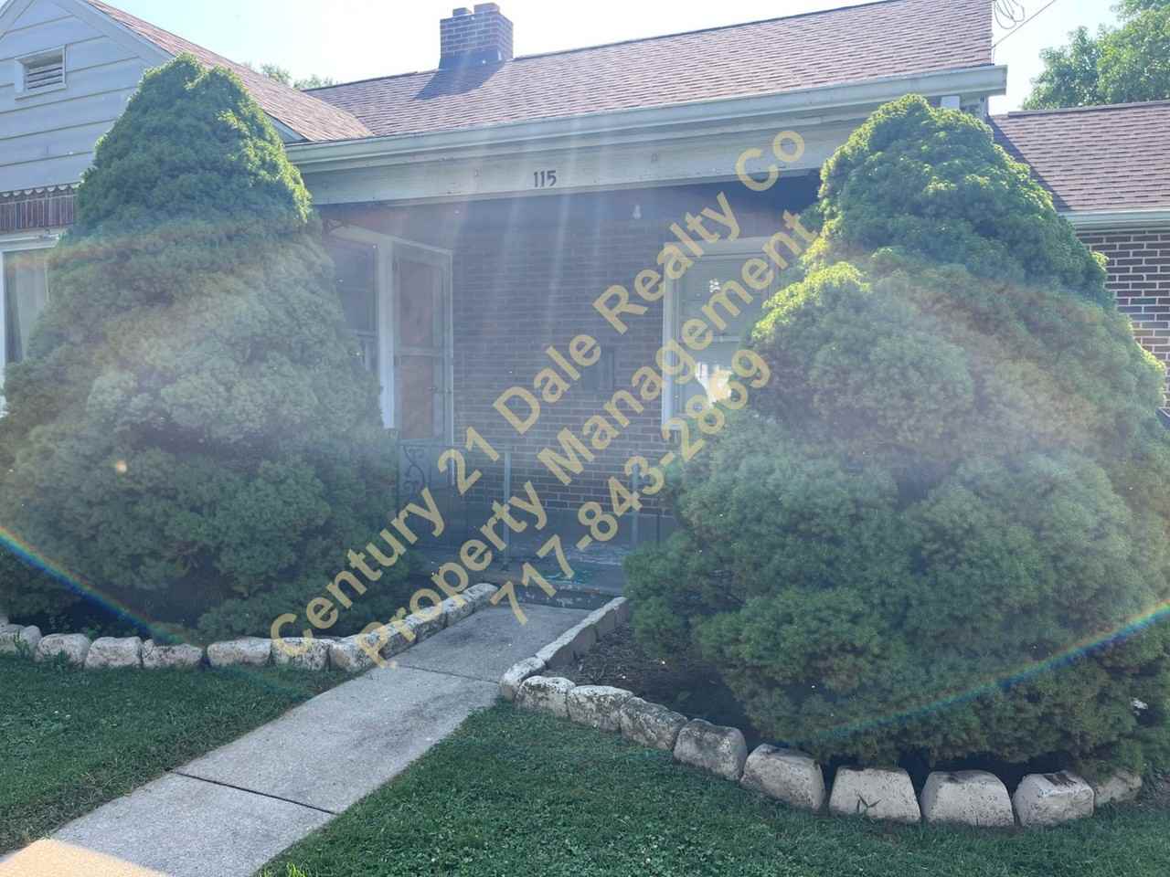 115 Fairview Ave - Photo 2 of 26