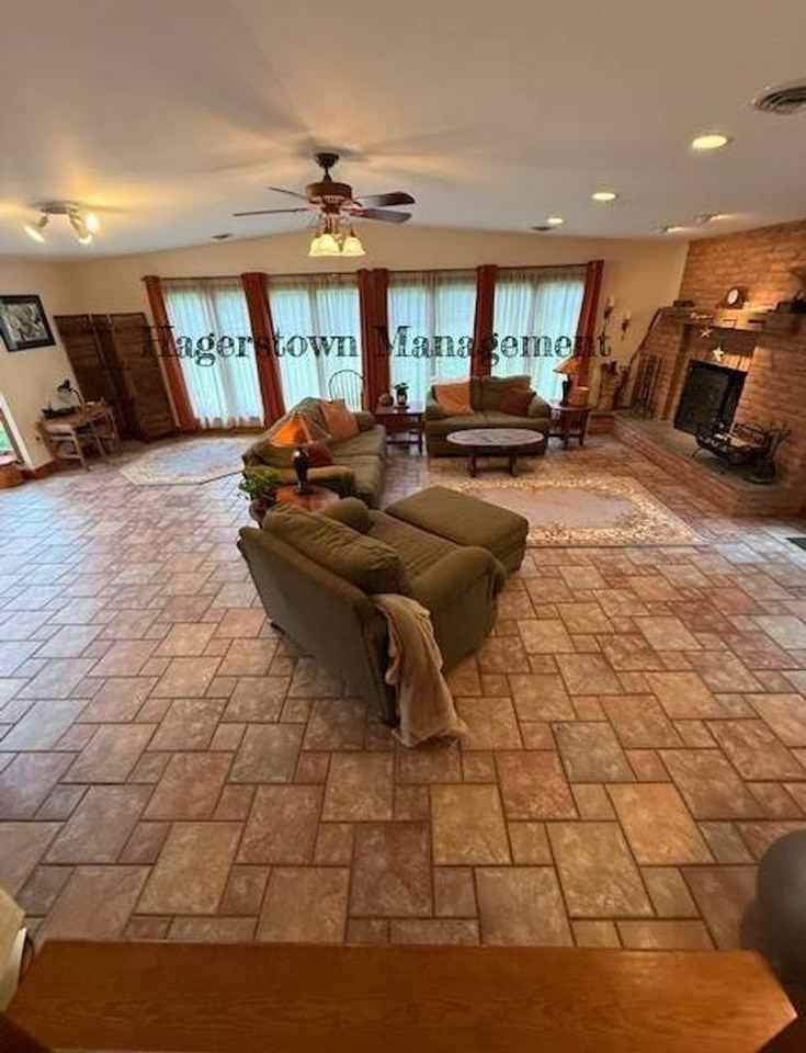 7500 Mountain Laurel Rd - Photo 6 of 19
