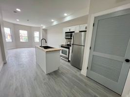 featured image of 32 S 62nd St