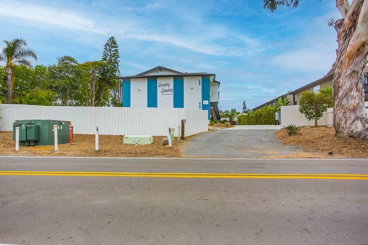 951 North Vulcan Avenue - Photo 2 of 26